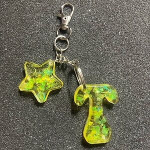 Resin letter “T” keychain $12